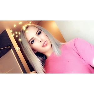 Meet your Posher, Abigail